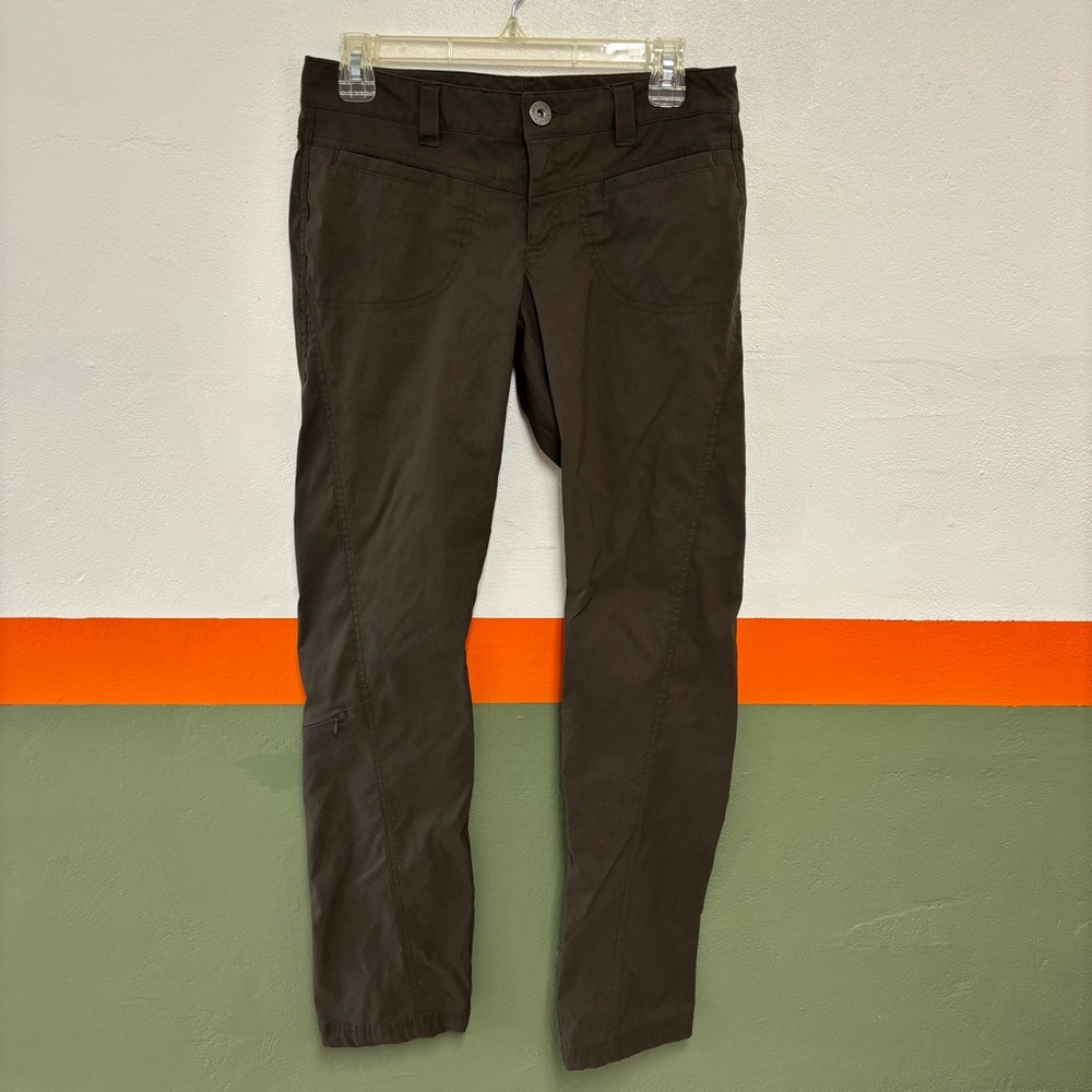 Athleta Slim Dipper Pants